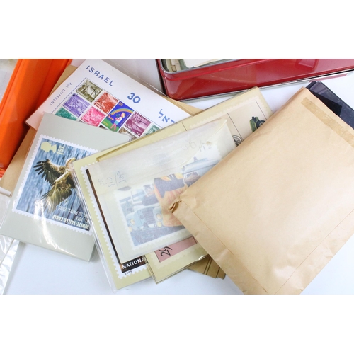 339A - Collection of assorted world stamps to include loose world kilo ware, GB stamps on mounting cards in... 