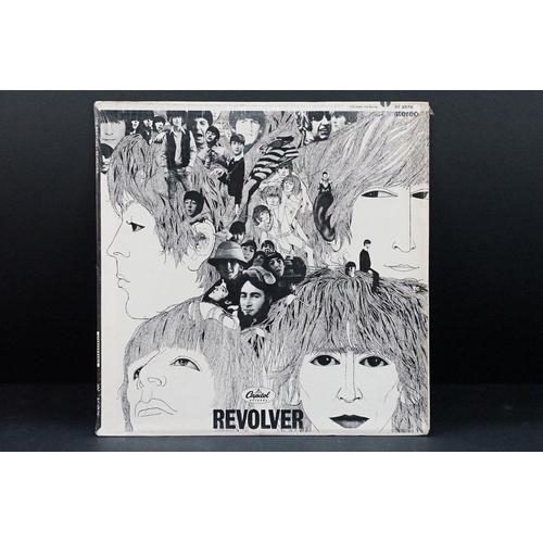 105 - Vinyl - 8 original US pressing The Beatles LPs to include The White Album (No. A0339739 with poster,... 