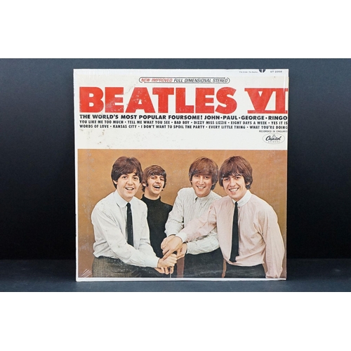 105 - Vinyl - 8 original US pressing The Beatles LPs to include The White Album (No. A0339739 with poster,... 