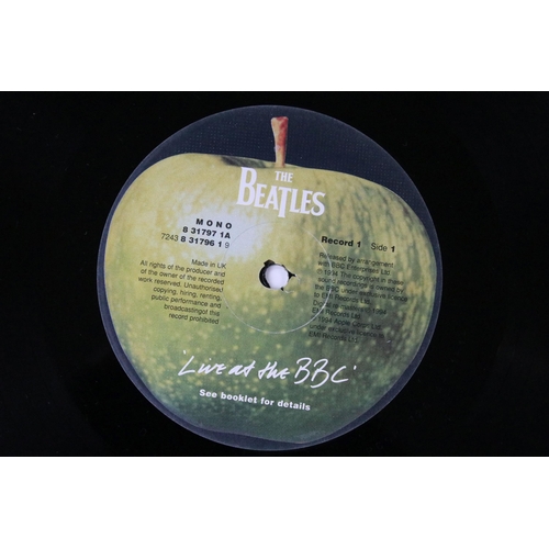 123 - Vinyl - 2 Beatles LPs to include Live At The BBC (7243 8 31796 1 9) and Anthology 3 (7243 8 34451 1 ... 