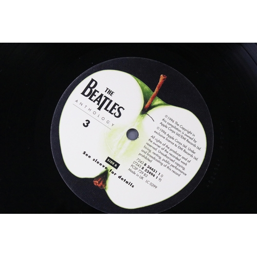 123 - Vinyl - 2 Beatles LPs to include Live At The BBC (7243 8 31796 1 9) and Anthology 3 (7243 8 34451 1 ... 