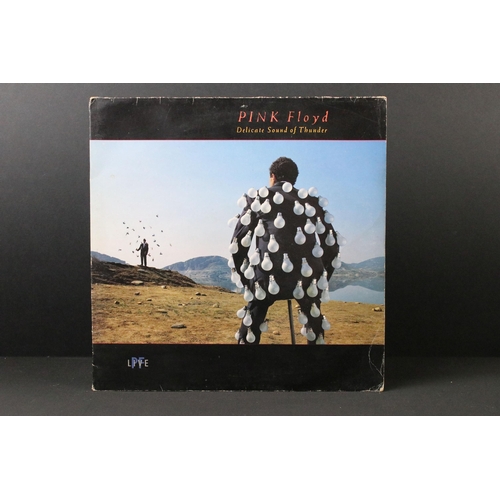 130 - Vinyl - 6 Pink Floyd LPs to include Dark Side Of The Moon, The Wall (with stickered sleeve), Wish Yo... 