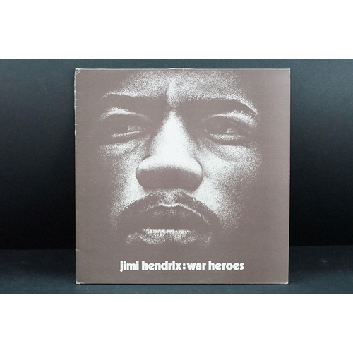 141 - Vinyl - 9 Jimi Hendrix LPs featuring private pressings to include Band Of Gypsys (puppet sleeve), El... 