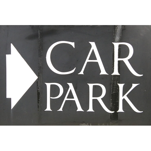 121 - Vintage car park sign with directional arrow, 45cm x 60cm