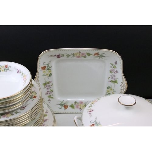 25 - Assortment of Wedgwood 'Mirabelle' R4537 to include oval vegetable serving dish, lidded tureen, hand... 