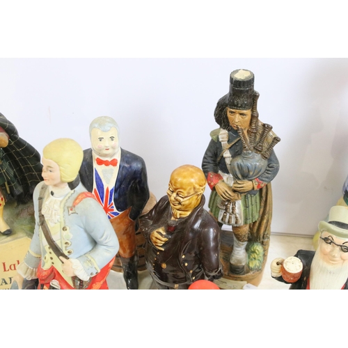 389 - Collection of breweriana vintage advertising figures to include Drambruie Prince Charlie, John Bull ... 