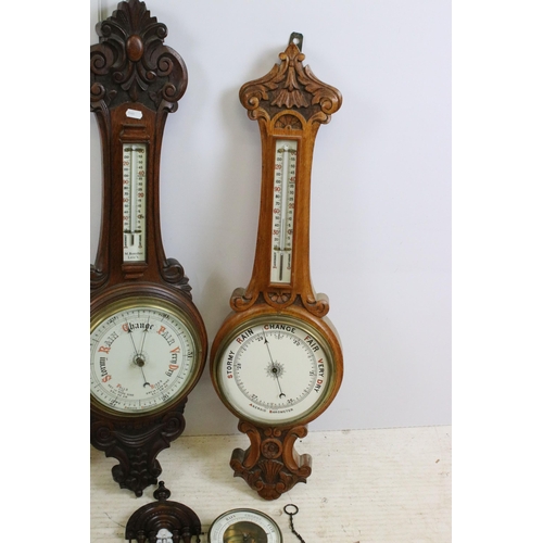 447 - Collection of barometers, to include: E Bourdon and Richards patent Paris, Metallic Barometer, M Bon... 