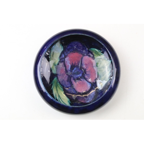 46 - Small Moorcroft pansy pattern inverted rim pin dish, diameter 11cm