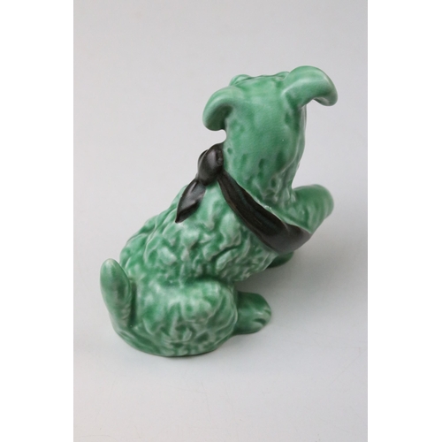 59 - Two Sylvac green dogs modelled as 1433 Dog with paw in sling and Scottie dog 1295