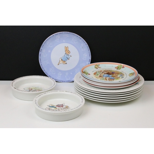 60 - Wedgwood Peter Rabbit and Miss Tiggy-Winkle bowls together with a set of six Peter Rabbit plates, 25... 