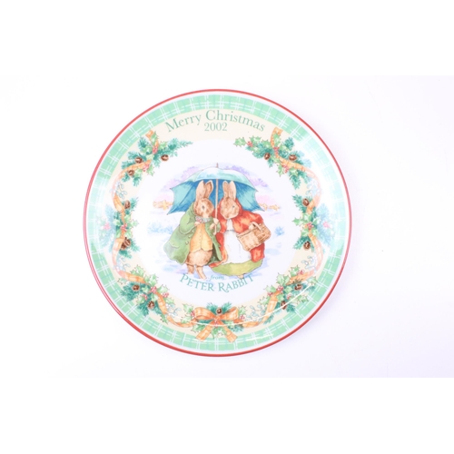 60 - Wedgwood Peter Rabbit and Miss Tiggy-Winkle bowls together with a set of six Peter Rabbit plates, 25... 