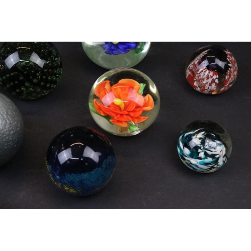 70 - Collection of glass paperweights in various shapes and designs (17 total)