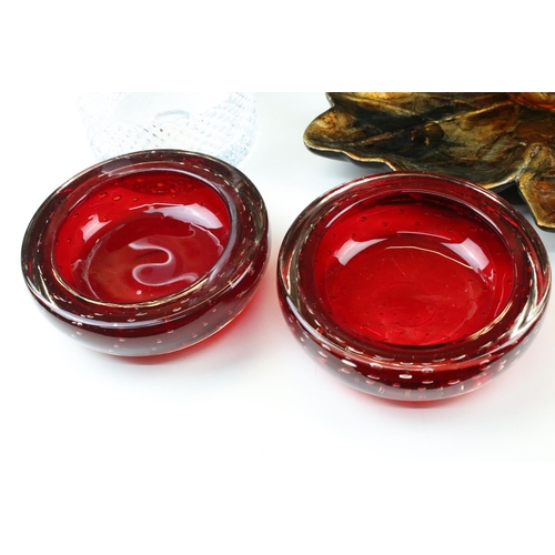 76 - Pair of Caithness 'Starry Night' bowls, together with two red bubble glass dishes, Murano style blow... 