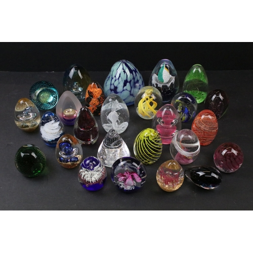 86 - Large collection of conical paperweights of various sizes and designs (26 total)