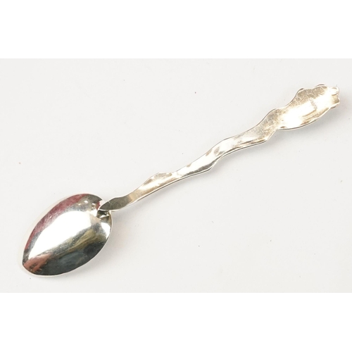 207 - Set of six silver 900 grade teaspoons, each with a wavy handle set with a jade stone