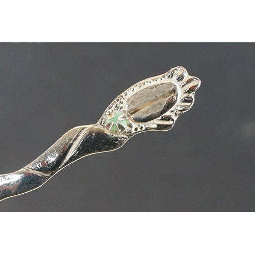 207 - Set of six silver 900 grade teaspoons, each with a wavy handle set with a jade stone