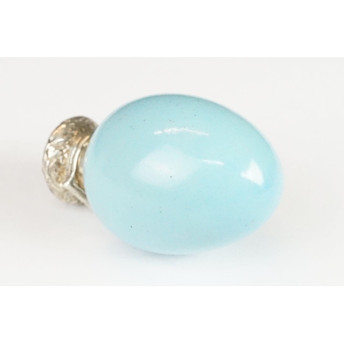 253 - A contemporary egg blue silver lidded viniagrette