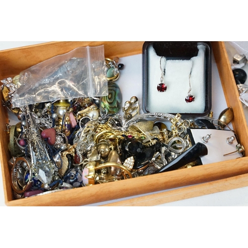 273 - Collection of costume jewellery including silver