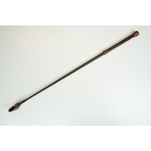 278 - A collection of eleven vintage riding crops to include leather, bamboo and wooden examples with vari... 