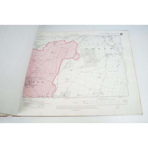 281 - An early 20th century hardback book of ordnance survey maps of Yorkshire, measures approx 56.5cm x 4... 