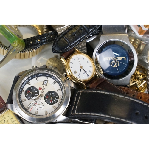 309 - A collection of vintage and contemporary wristwatches to include Swatch, Montine, Casio, Sekonda, In... 