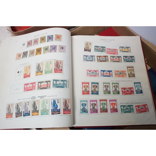 365 - Collection of Great British, commonwealth and world stamps dating from the 19th Century onwards to i... 