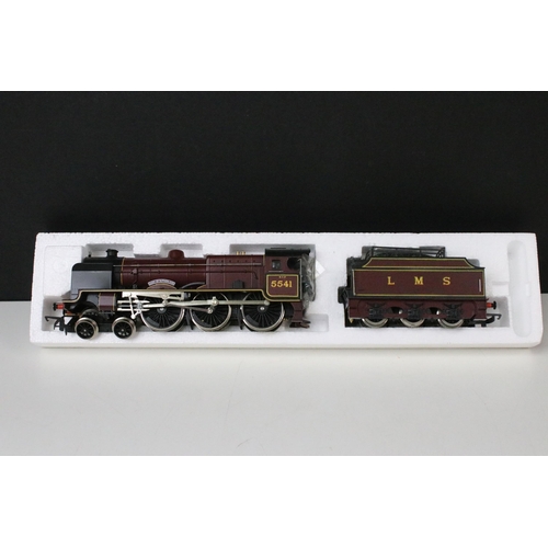 24 - Six boxed Hornby OO gauge locomotives to include R372 LNER Class A4 Loco Seagull, R830 GWR 4-6-0 Loc... 