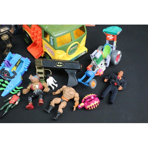 1443 - Quantity of mixed toys from the 1980's onwards including Masters Of The Universe MOTU including Nigh... 