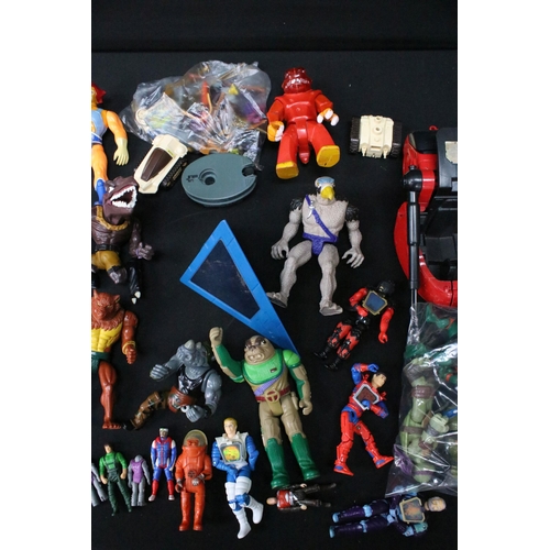 1552 - Collection of circa 1980s / 90s action figures, vehicles and accessories to include LJN Thundercats,... 