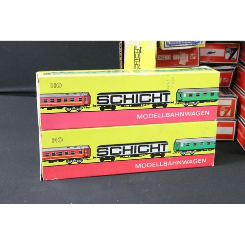 163 - 42 Boxed HO / OO gauge items of rolling stock to include 28 x Lima and 14 x Schicht, featuring coach... 