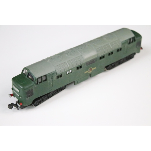 164 - Three Hornby Dublo locomotives to include boxed 3232 Co Co Diesel Electric Locomotive, Duchess of Mo... 