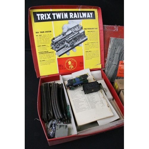 173 - Collection of TTR Trix Twin Railway to include boxed Y525 BR Loco & tender goods, boxed 5 /358 Stand... 