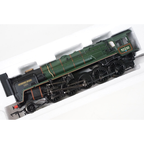 100 - Seven boxed Bachmann OO gauge locomotives to include 32-850 9F 2-10-0 Standard 92220 Evening Star BR... 