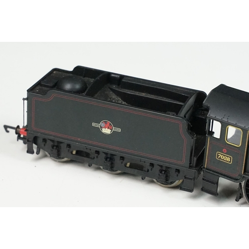 106 - 10 OO gauge locomotives to include Palitoy Mainline Illustrious, Lima Earl Mountbatten of Burma (loo... 