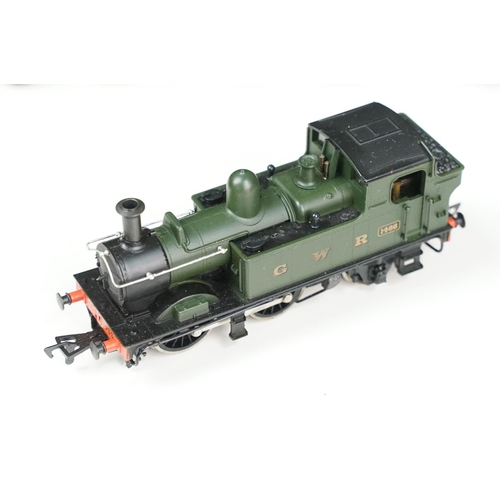 106 - 10 OO gauge locomotives to include Palitoy Mainline Illustrious, Lima Earl Mountbatten of Burma (loo... 