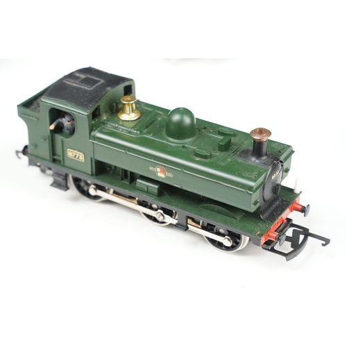 106 - 10 OO gauge locomotives to include Palitoy Mainline Illustrious, Lima Earl Mountbatten of Burma (loo... 