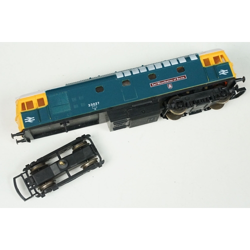 106 - 10 OO gauge locomotives to include Palitoy Mainline Illustrious, Lima Earl Mountbatten of Burma (loo... 