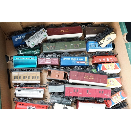 111 - Around 100 OO gauge items of rolling stock to include Hornby, Lima, Bachmann etc featuring tankers, ... 