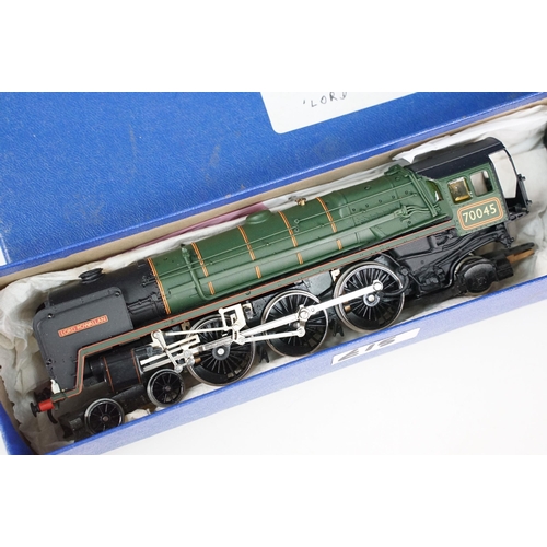 123 - Eight OO / HO gauge locomotives to include Lima Norman Tunna GC, Bachmann E3058, Lima The Queens Own... 