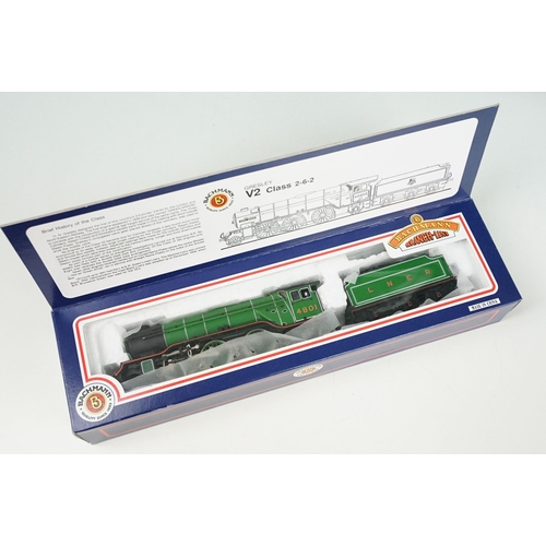 136 - Four boxed Bachmann OO gauge locomotives to include 31-078 Class 46 Peak Diesel D181 Blue, 31-553 V2... 