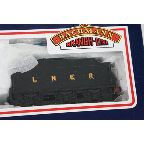 136 - Four boxed Bachmann OO gauge locomotives to include 31-078 Class 46 Peak Diesel D181 Blue, 31-553 V2... 