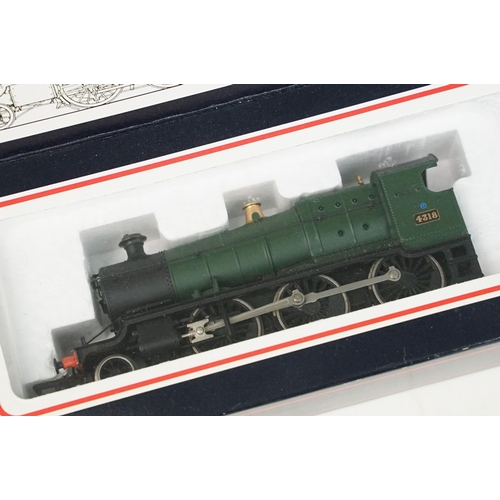 137 - Four boxed Bachmann OO gauge locomotives to include 31825 2-6-0 43XX green, 31-852 J39 64967 BR late... 