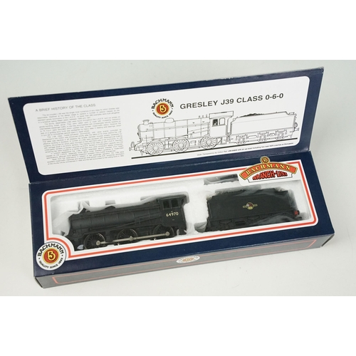 137 - Four boxed Bachmann OO gauge locomotives to include 31825 2-6-0 43XX green, 31-852 J39 64967 BR late... 