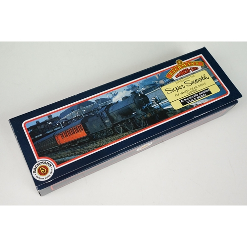 137 - Four boxed Bachmann OO gauge locomotives to include 31825 2-6-0 43XX green, 31-852 J39 64967 BR late... 