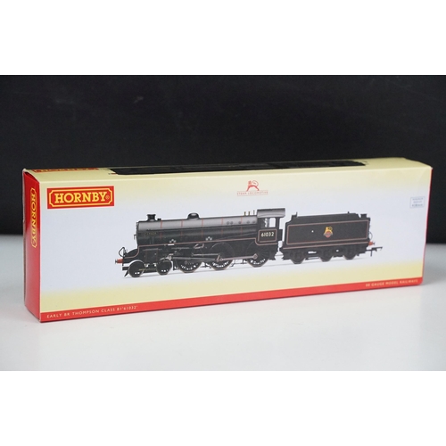 139 - Boxed Hornby OO gauge R3451 BR (Early) Class B1 Locomotive No 61032 Stembok