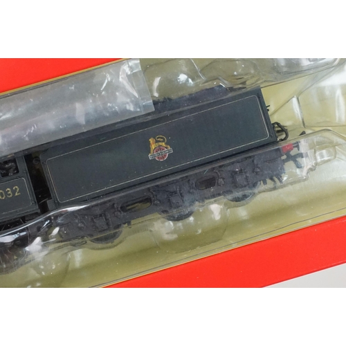 139 - Boxed Hornby OO gauge R3451 BR (Early) Class B1 Locomotive No 61032 Stembok