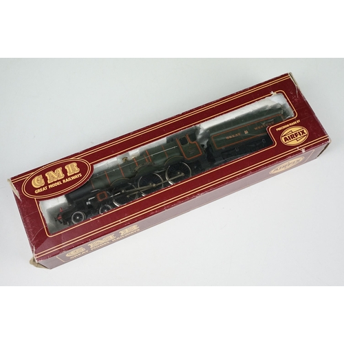 141 - Five boxed OO gauge locomotives to include 3 x Airfix (54124-2 Castle Class GWR, 54101-9 Diesel AIA-... 