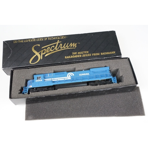 142 - Three boxed Bachmann Spectrum HO gauge locomotives to include DCC On Board 83604 2-8-0 Loco WM #761 ... 