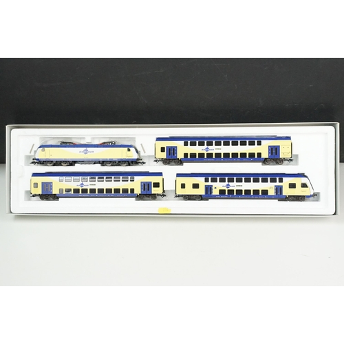 146 - Boxed Trix HO gauge 21246 DB Metronom double deck commuter train set, complete