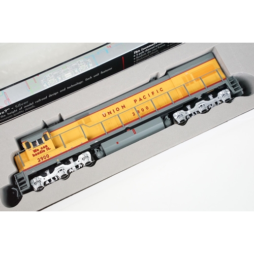 148 - Two boxed HO gauge locomotives to include Marklin 3079 BR 216 and Atlas Silver Master Locomotive Ser... 